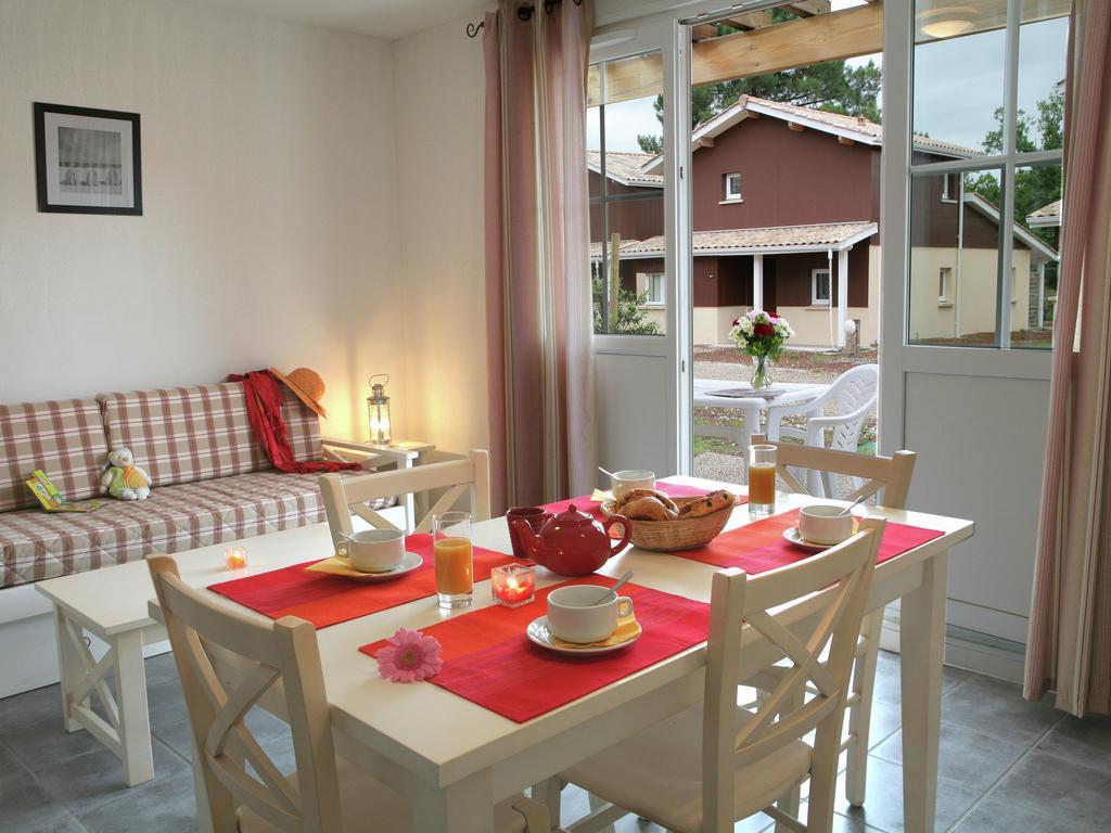 Residence Nemea Les Rives De Saint Brice アレ エクステリア 写真