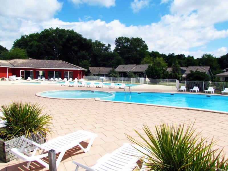 Residence Nemea Les Rives De Saint Brice アレ エクステリア 写真